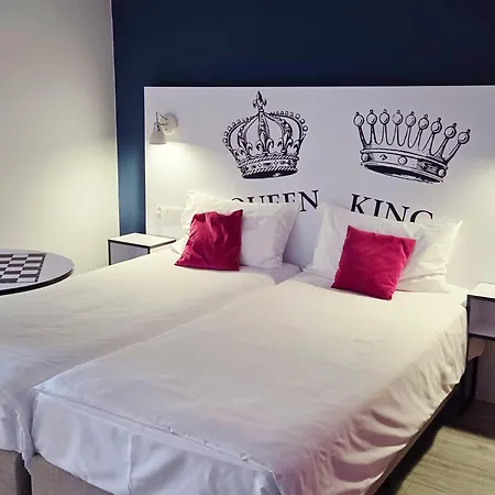 شقة W Centrum غنيزنو