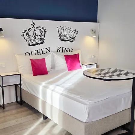 شقة W Centrum غنيزنو