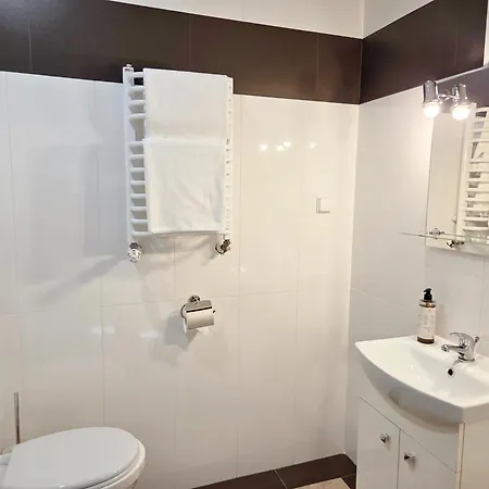 شقة W Centrum غنيزنو