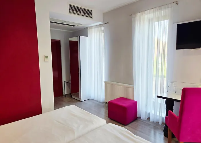 W Centrum * غنيزنو